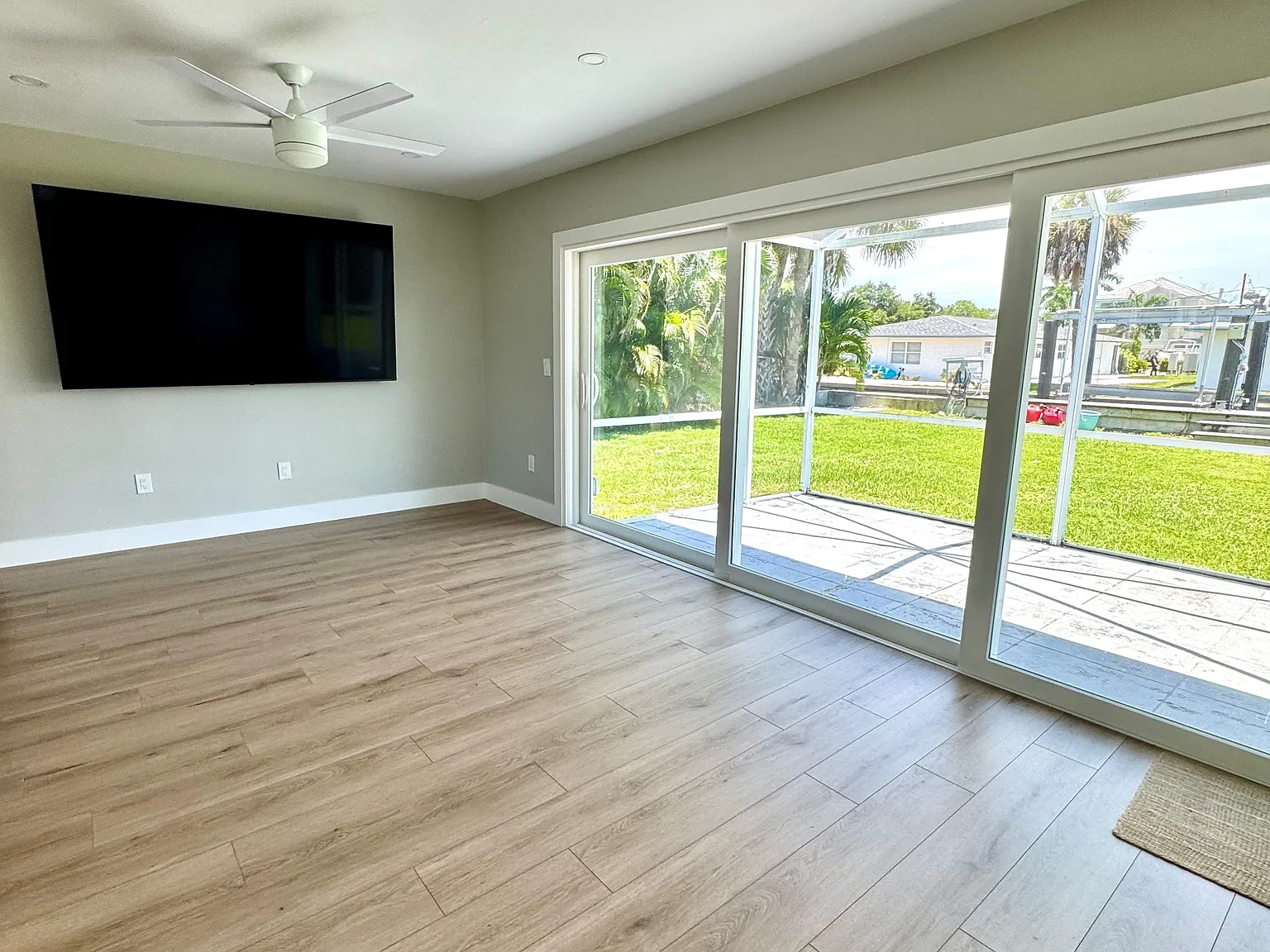 2 bed, 1207 sqft, $3,500 — Photo 3