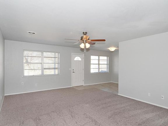 4th image of 1600 1/2 Jordan St