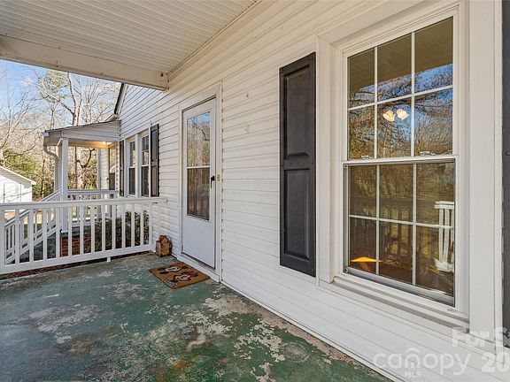 4th image of 2640 Cannon Farm Rd