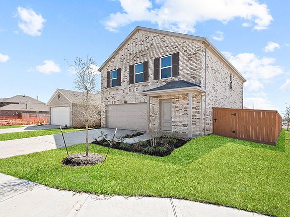 2nd image of 1102 Rustic Willow Dr