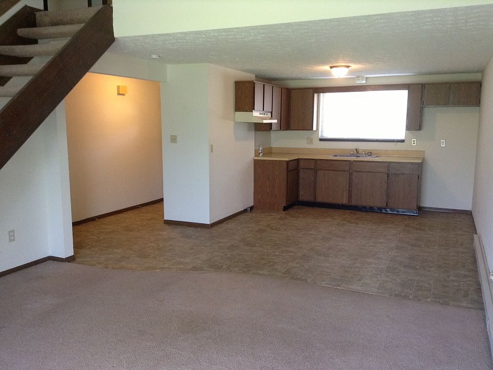 2nd image of 327 Dunn Ave