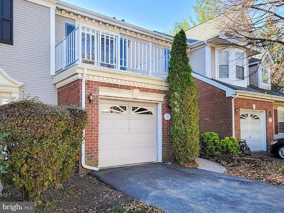 15 Cameo Ct
