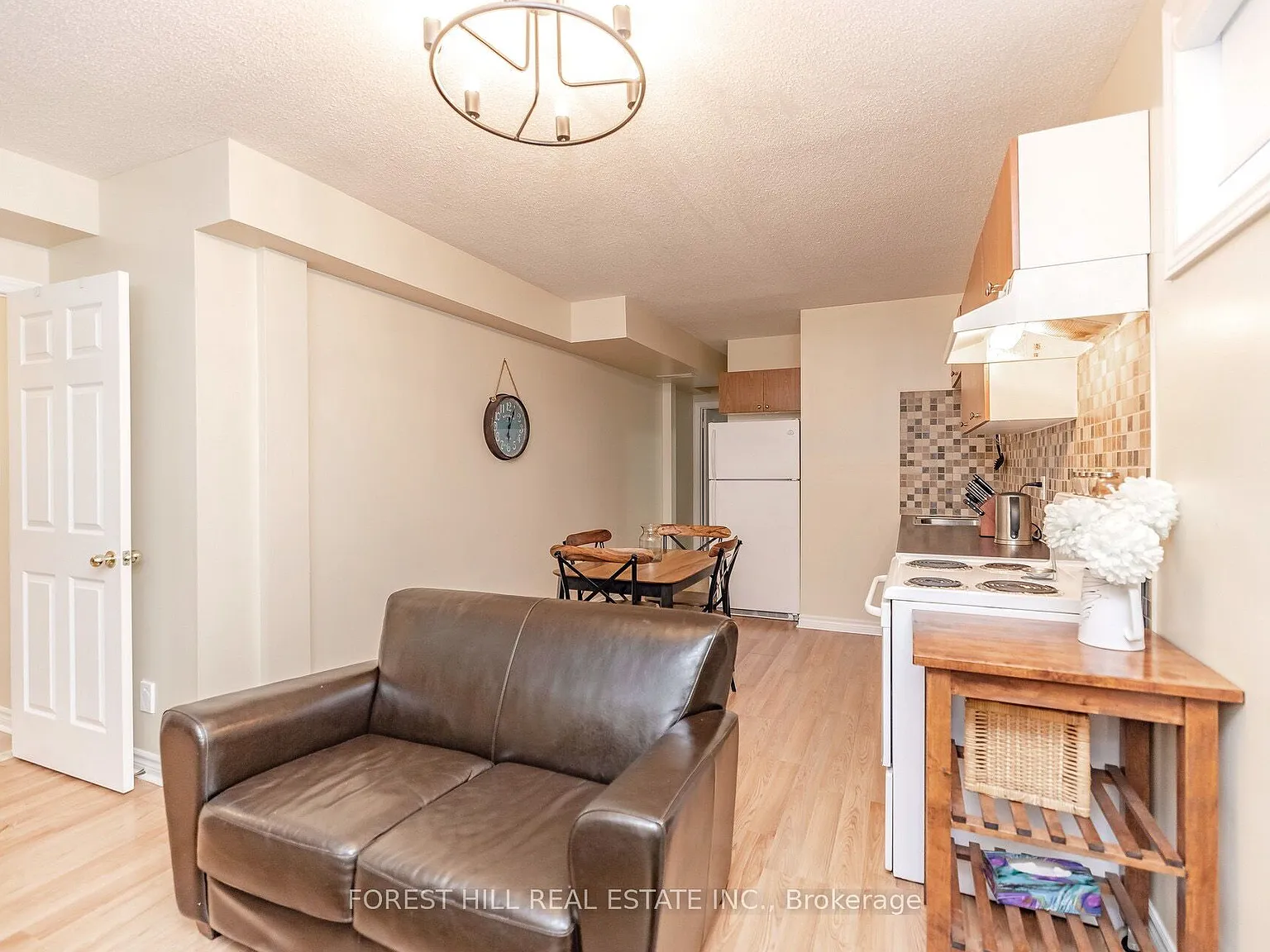 1 bed, $1,600 — Photo 4