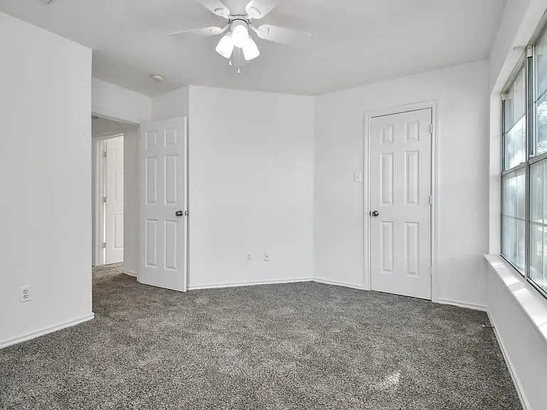 16850 Brooktondale Ct — Photo 34