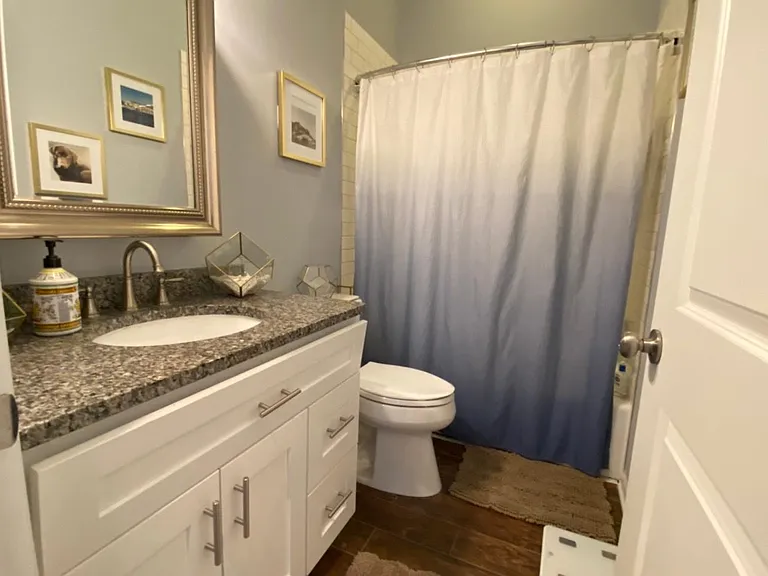 1057 W Grand Ave #4S — Photo 11