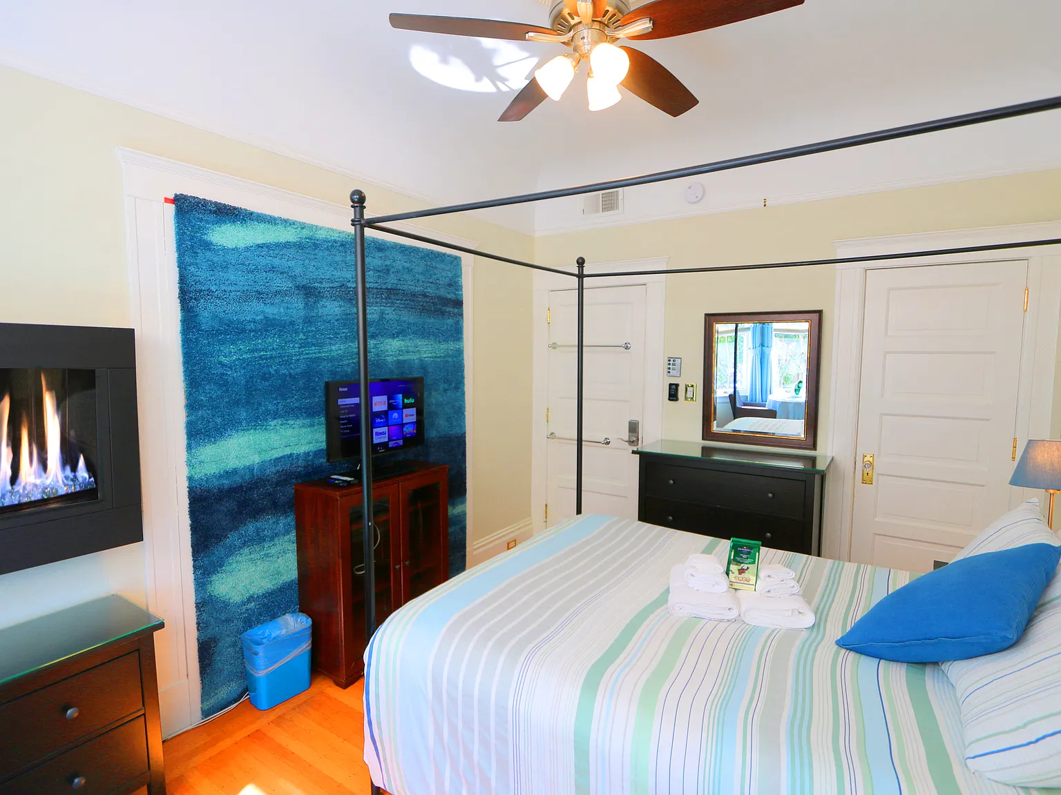 1 bed, 1.5 bath, 150 sqft, $2,499 — Photo 4