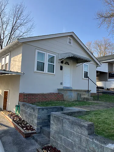 1200 Riverside Ave Photo 1