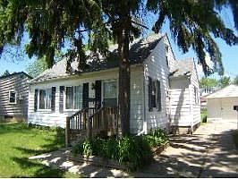 4th image of 701 Maus Ave