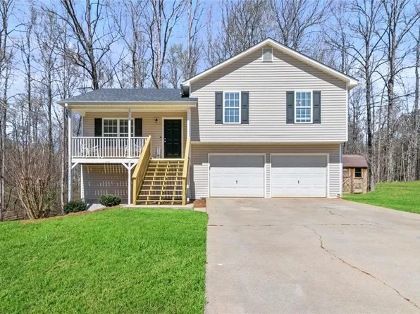 38 Wayfaring Ct, Rockmart, GA 30153