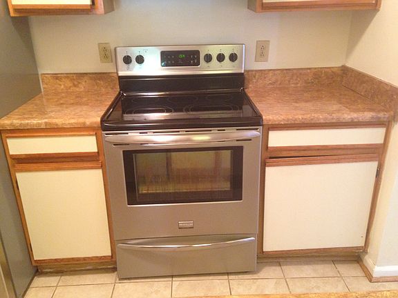 5th image of 3674A Towne Point Rd #A