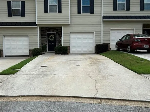 5428 Sycamore Ct, Oakwood, GA 30566