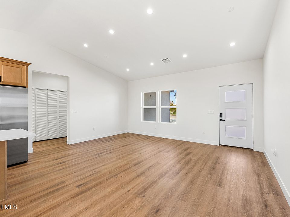 19th image of 21860 Bancroft Dr