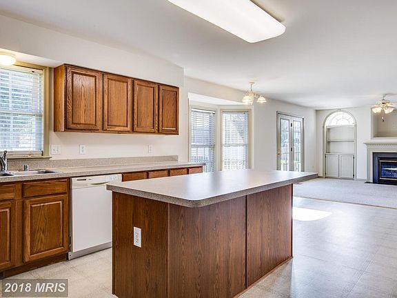 5th image of 5511 Heritage Hills Cir