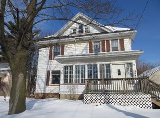 2043 Ridge Rd, Ontario, NY 14519