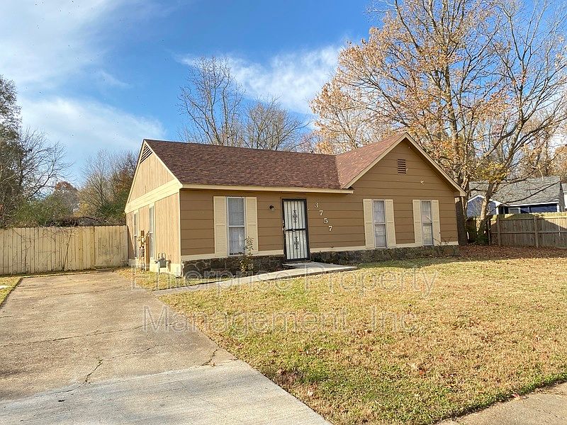 1st image of 3757 Walsingham Dr