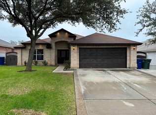 1827 Stone Field Ln, Laredo, TX 78045
