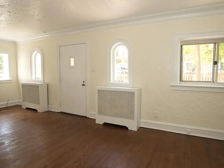 7751 Davis Dr — Photo 7