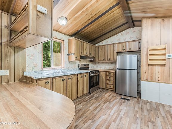 5th image of 344 Norway Lodge Heights Rd