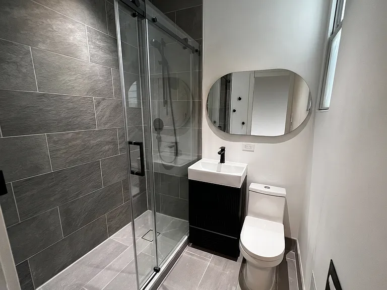 1810 Palisade Ave #1R — Photo 16
