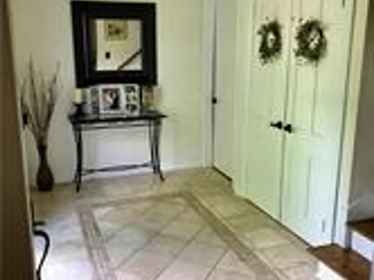 4724 Driver Ct — Photo 2