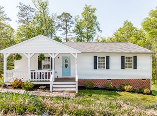 6918 Forest Dr, Quinton, VA 23141