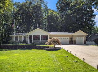 17268 Peppermill Dr, Spring Lake, MI 49456