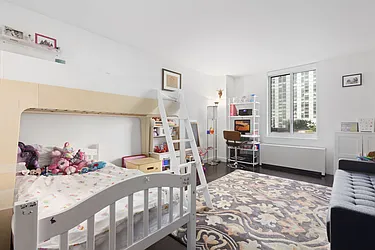 Sold by Citi Habitats