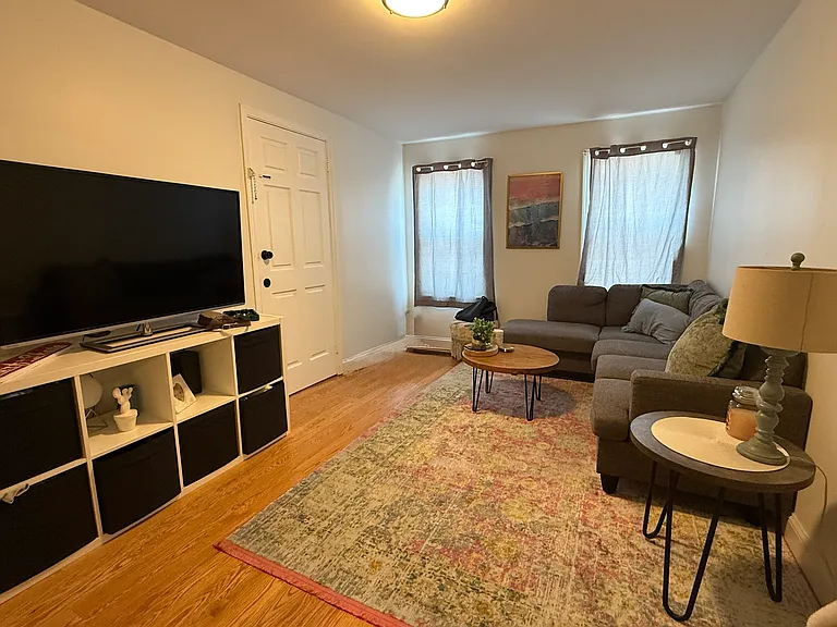 205 D St #1 — Photo 3