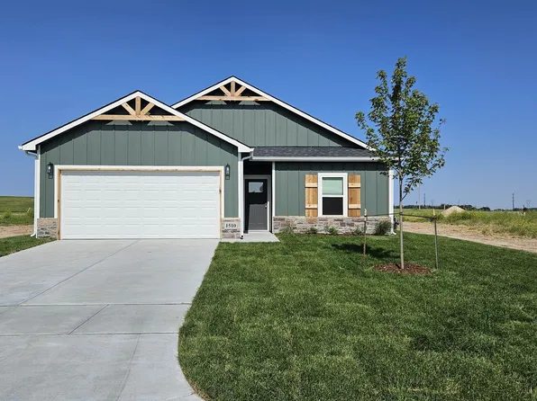 1510 N Sedgwick St, Garden Plain, KS 67050