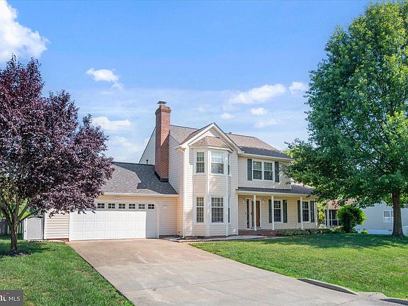 4th image of 10624 Heather Greens Cir