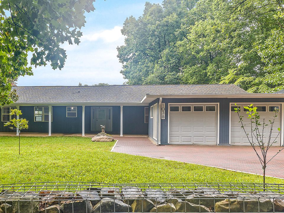 1038 Balmoral Dr, Signal Mountain, TN 37377 Zillow