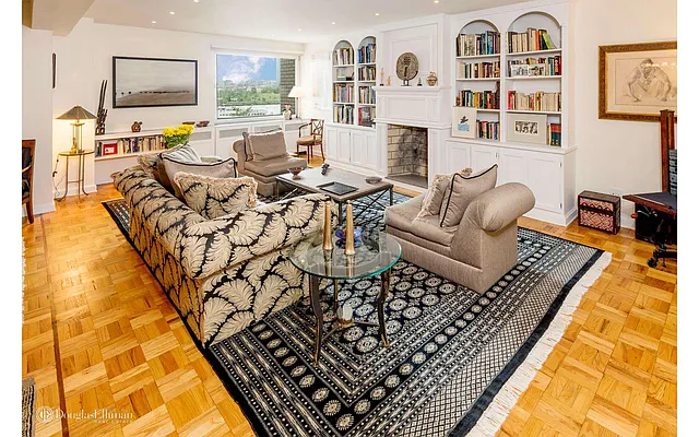 Sold by Douglas Elliman | media 17