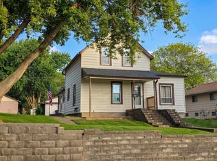 309 5th Ave SE, Le Mars, IA 51031