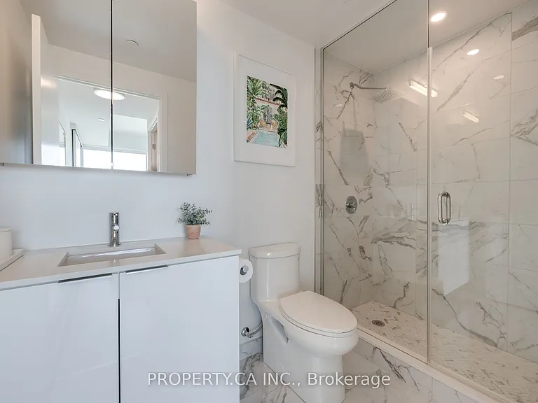 15 Queens Quay E #2203 — Photo 23