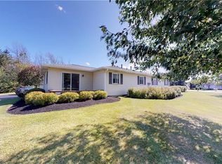 5861 Goodrich Rd APT 11B, Clarence Center, NY