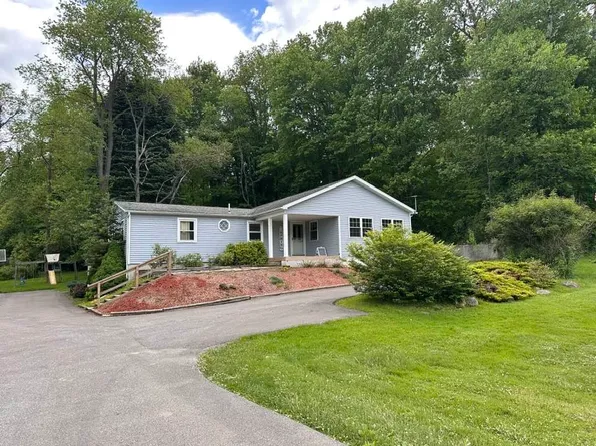 11597-97 Route N, Waterford, PA 16441