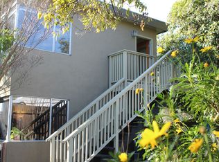 1704 Pleasant Valley Ave, Oakland, CA 94611
