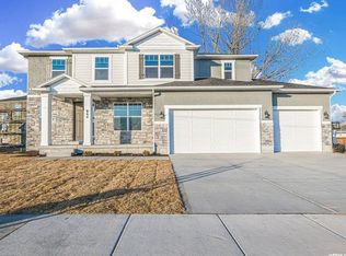 864 W 700 S, Lehi, UT 84043