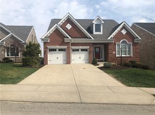 166 Shoreline Dr, Mcmurray, PA 15317