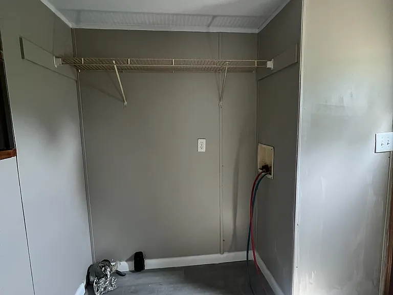 183 Jolly Roger Dr — Photo 4