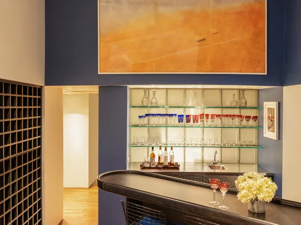 775 Park Avenue image 11 of 30