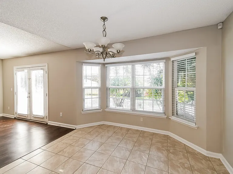 2936 Waters View Cir — Photo 5