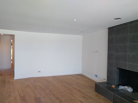 4th image of 3112 Corda Dr