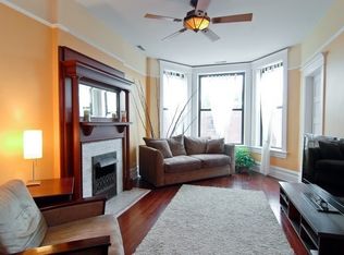 2921 N Halsted St APT 3, Chicago, IL 60657