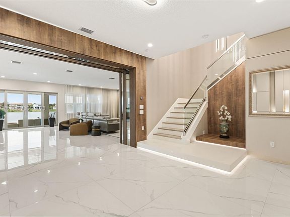 4th image of 15499 Shorebird Ln