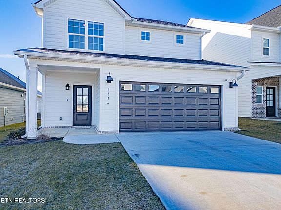 2nd image of 1516 Spring Berry Ln