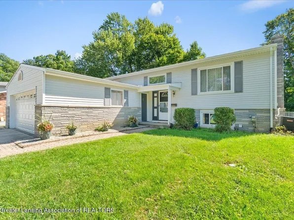 2711 W Mount Hope Ave, Lansing, MI 48911