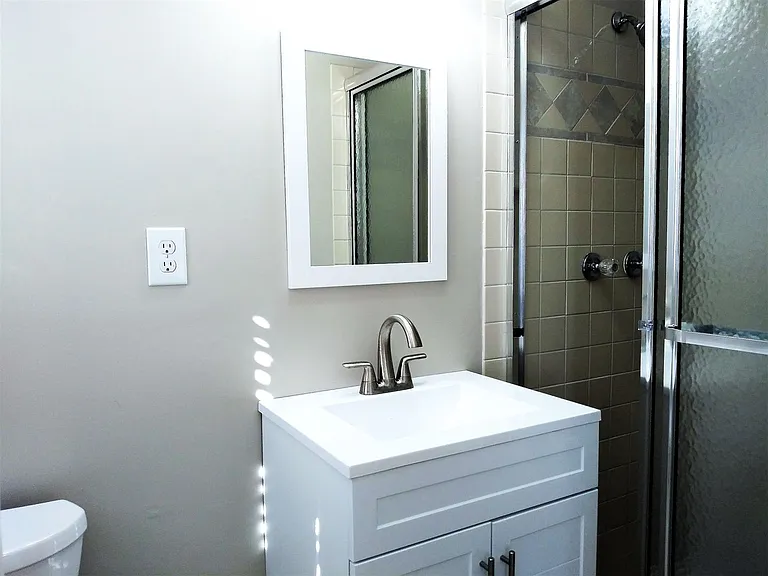 2309 Calray Ave SW — Photo 8