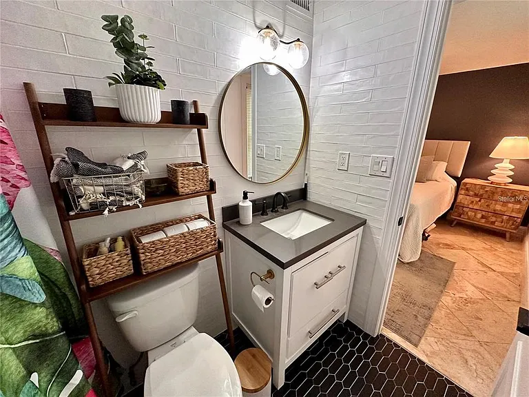 5070 Beach Dr SE #A — Photo 14