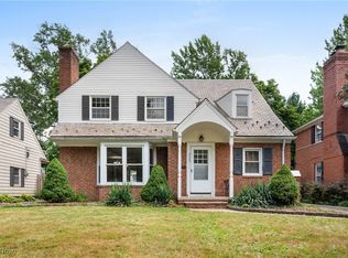 3683 Stoer Rd, Shaker Heights, OH 44122